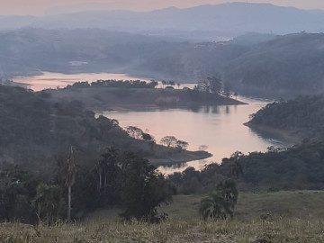 Terreno pé na água em Santa Isabel